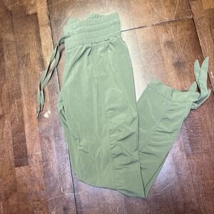 Prana Pants Womens Small Green Bindu Joggers Yoga Cropped Performance Pockets